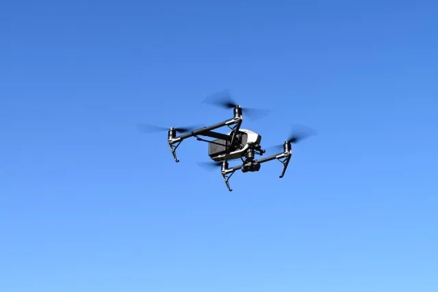 最新技術を学ぶ！革新的なドローンスクールの魅力