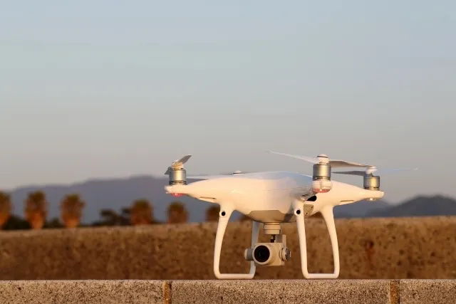 ドローンスクールの費用相場と東京都で後悔しない選び方を徹底解説